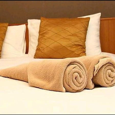 Vetrelax Basildon Newly Refurbished 3Bed House Aparthotel Εξωτερικό φωτογραφία