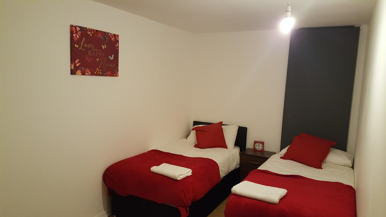 Vetrelax Basildon Newly Refurbished 3Bed House Aparthotel Εξωτερικό φωτογραφία