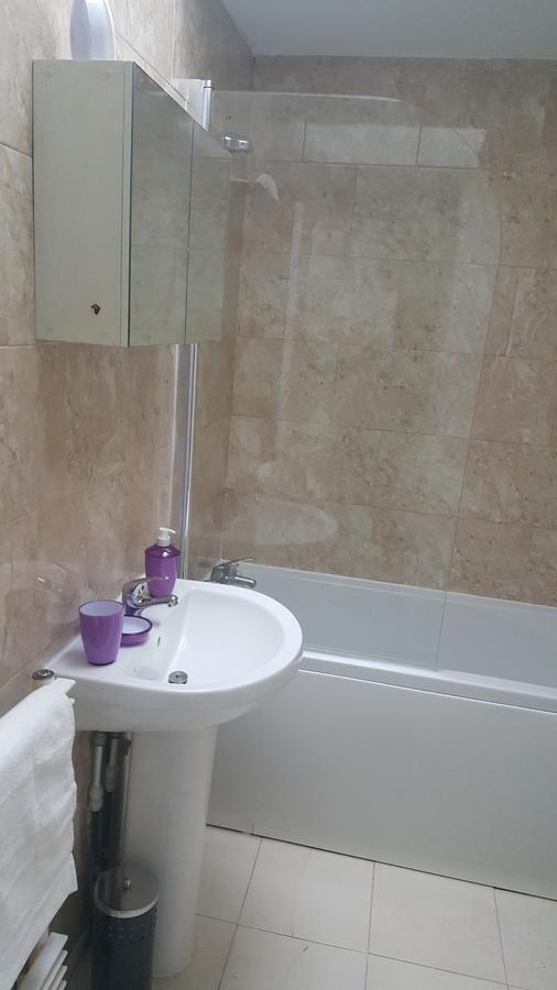 Vetrelax Basildon Newly Refurbished 3Bed House Aparthotel Εξωτερικό φωτογραφία