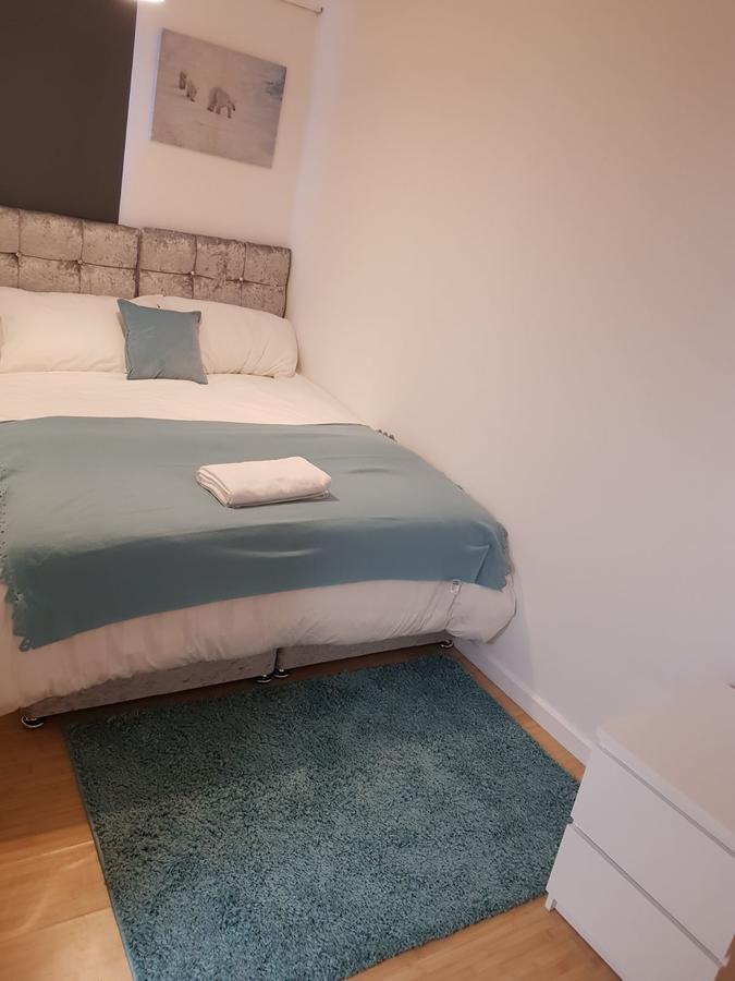 Vetrelax Basildon Newly Refurbished 3Bed House Aparthotel Εξωτερικό φωτογραφία